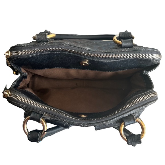 Marc Jacobs Blake Quilted Pebbled Leather Purse in Black with Gold Hardware - Picture 11 of 12